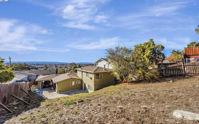 Upslope rear yard