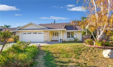 27555 Camomile Lane, Saugus, California 91350, 4 Bedrooms Bedrooms, ,3 BathroomsBathrooms,Residential,Buy,27555 Camomile Lane,SR24252448