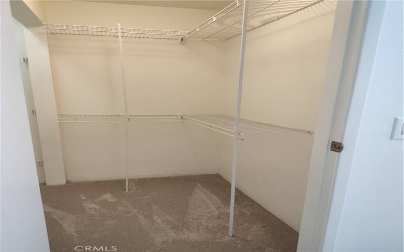 Walk-in closet