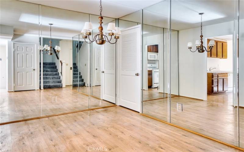 Dining room off kitchen