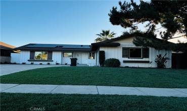 162 Grayson Way, Upland, California 91786, 3 Bedrooms Bedrooms, ,2 BathroomsBathrooms,Residential,Buy,162 Grayson Way,IV24252719