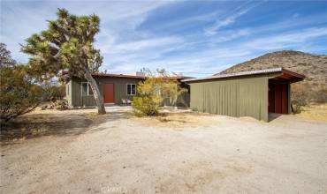 56422 Paseo Los Ninos, Yucca Valley, California 92284, 1 Bedroom Bedrooms, ,1 BathroomBathrooms,Residential,Buy,56422 Paseo Los Ninos,JT24248997