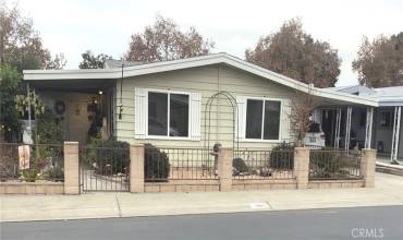 1405 Medallion Street, Redlands, California 92374, 2 Bedrooms Bedrooms, ,2 BathroomsBathrooms,Residential,Buy,1405 Medallion Street,IV24253078