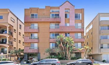 8614 Burton Way 102, Los Angeles, California 90048, 1 Bedroom Bedrooms, ,1 BathroomBathrooms,Residential Lease,Rent,8614 Burton Way 102,NP24253096