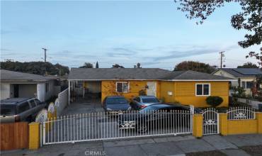 4523 Cardwell Street, Lynwood, California 90262, 3 Bedrooms Bedrooms, ,2 BathroomsBathrooms,Residential,Buy,4523 Cardwell Street,RS24253272