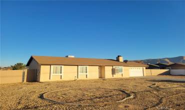 10767 Kiowa Road, Apple Valley, California 92308, 3 Bedrooms Bedrooms, ,2 BathroomsBathrooms,Residential,Buy,10767 Kiowa Road,HD24253397