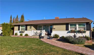 118 S Fircroft Street, West Covina, California 91791, 3 Bedrooms Bedrooms, ,2 BathroomsBathrooms,Residential,Buy,118 S Fircroft Street,CV24250364