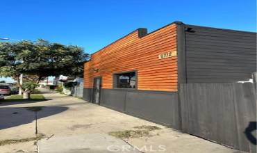 9712 S San Pedro Street, Los Angeles, California 90003, ,Commercial Lease,Rent,9712 S San Pedro Street,GD24253579