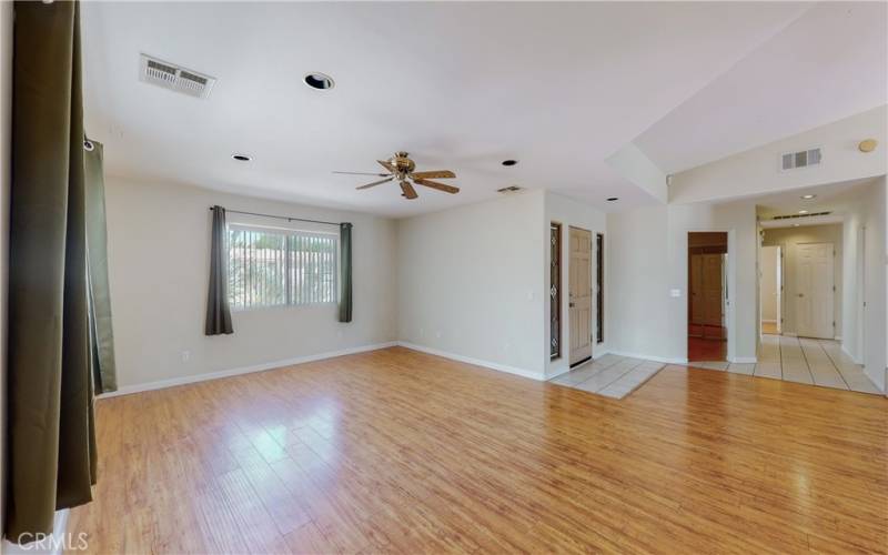 Great Room in front of house - Open floorplan