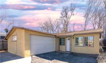 1024 E Avenue P4, Palmdale, California 93550, 4 Bedrooms Bedrooms, ,2 BathroomsBathrooms,Residential,Buy,1024 E Avenue P4,SR24211374