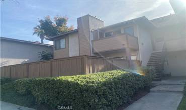 1303 Massachusetts Avenue 203, Riverside, California 92507, 2 Bedrooms Bedrooms, ,1 BathroomBathrooms,Residential,Buy,1303 Massachusetts Avenue 203,TR24254062