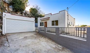 525 Camulos Street, Los Angeles, California 90033, 2 Bedrooms Bedrooms, ,1 BathroomBathrooms,Residential,Buy,525 Camulos Street,MB24228918