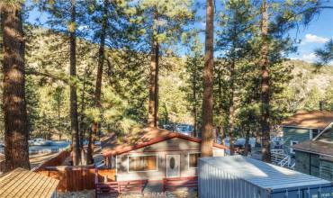 1622 Ross Street, Wrightwood, California 92397, 2 Bedrooms Bedrooms, ,2 BathroomsBathrooms,Residential,Buy,1622 Ross Street,HD24254113