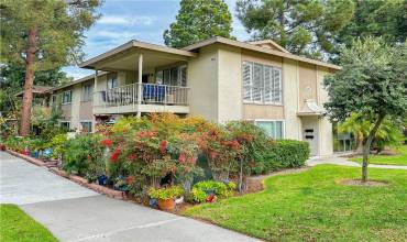 283 Ave Carmel N, Laguna Woods, California 92637, 1 Bedroom Bedrooms, ,1 BathroomBathrooms,Residential,Buy,283 Ave Carmel N,OC24253611