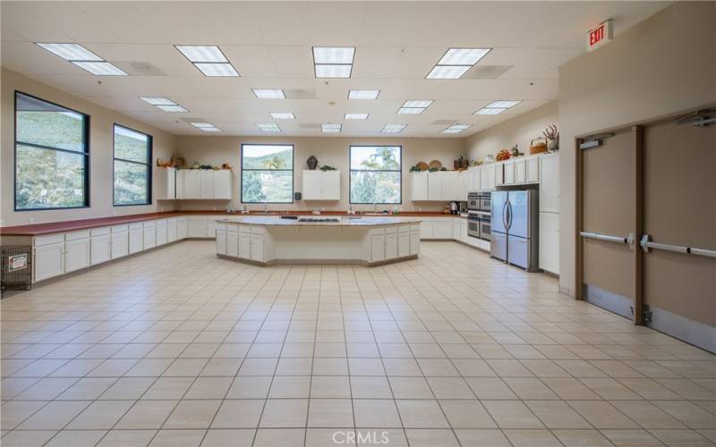 Auditorium/Banquet Kitchen