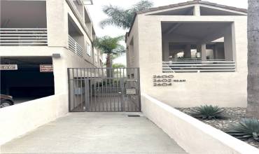 2602 E 20th Street 103B, Signal Hill, California 90755, 3 Bedrooms Bedrooms, ,2 BathroomsBathrooms,Residential Lease,Rent,2602 E 20th Street 103B,PW24253601