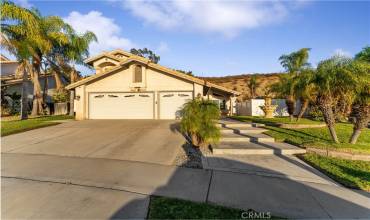 2622 La Ventana Drive, Corona, California 92879, 4 Bedrooms Bedrooms, ,3 BathroomsBathrooms,Residential,Buy,2622 La Ventana Drive,CV24234707