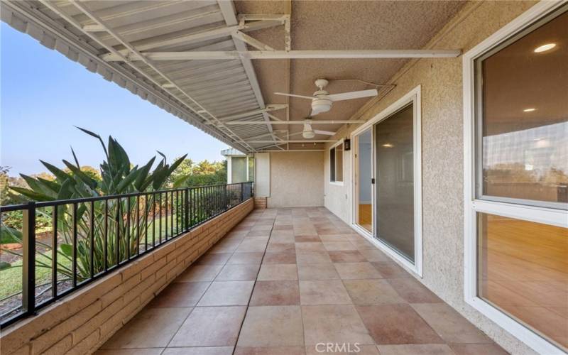 Patio with ceiling fans