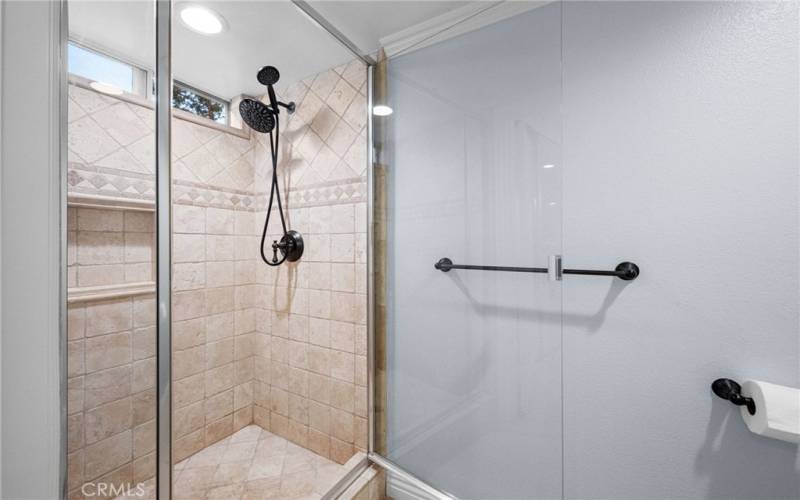 Ensuite primary bathroom shower