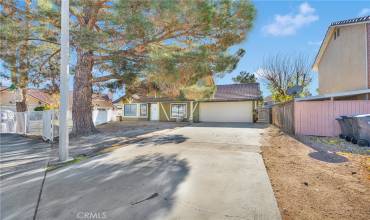 1550 Avon Court, Palmdale, California 93550, 3 Bedrooms Bedrooms, ,3 BathroomsBathrooms,Residential,Buy,1550 Avon Court,SR24254017