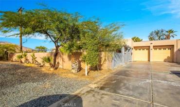 2646 E Vista Chino, Palm Springs, California 92262, 3 Bedrooms Bedrooms, ,3 BathroomsBathrooms,Residential,Buy,2646 E Vista Chino,SR24254655