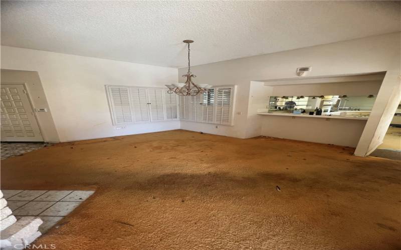 Dining Area to Kitchen