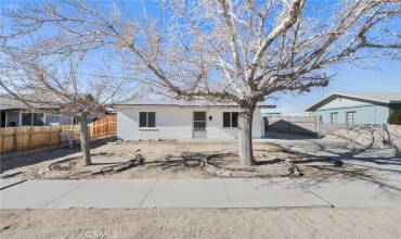 729 N Sanders St, Ridgecrest, California 93555, 2 Bedrooms Bedrooms, ,1 BathroomBathrooms,Residential,Buy,729 N Sanders St,SR24254595