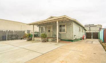 3747 Dalbergia Street, San Diego, California 92113, 2 Bedrooms Bedrooms, ,2 BathroomsBathrooms,Residential,Buy,3747 Dalbergia Street,PTP2407758