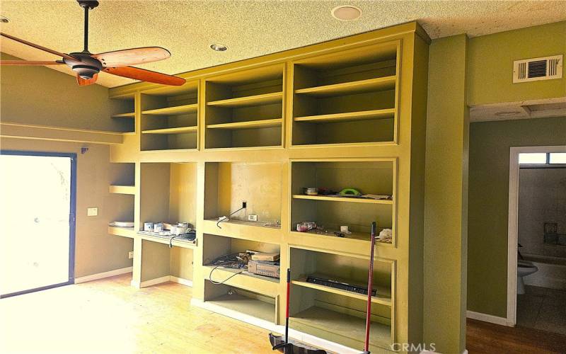 Family room built-in shelving