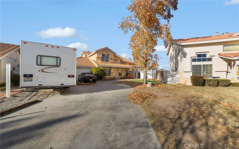 Front Yard with long driveway