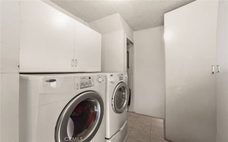 Washer & Dryer in Garage