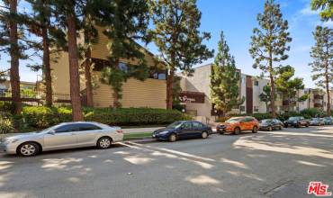 6000 Canterbury Drive D204, Culver City, California 90230, 2 Bedrooms Bedrooms, ,2 BathroomsBathrooms,Residential,Buy,6000 Canterbury Drive D204,25476673