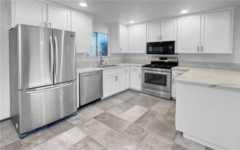 Updated Kitchen and Stainless Steel Appliances