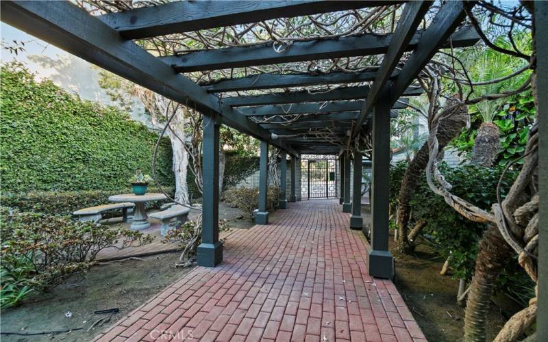 Sunset Shores Entrance Walkway