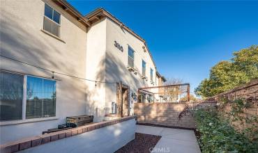 3110 E Yountville 7