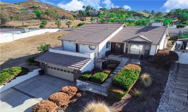 30998 Emperor Drive, Canyon Lake, California 92587, 3 Bedrooms Bedrooms, ,2 BathroomsBathrooms,Residential,Buy,30998 Emperor Drive,TR24255287