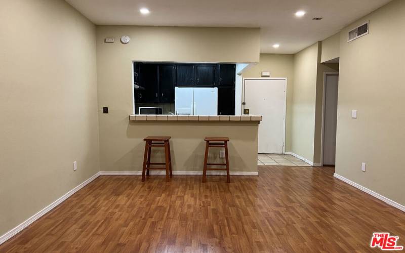 Living Area, Breakfast Bar, Kitchen