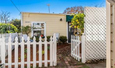 624 Haight Avenue Unit A