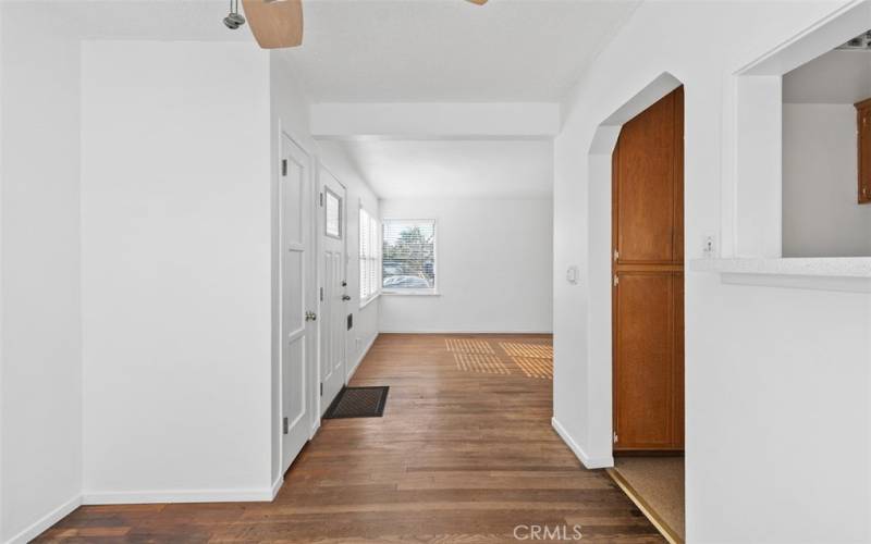 dining room -kitchen on right