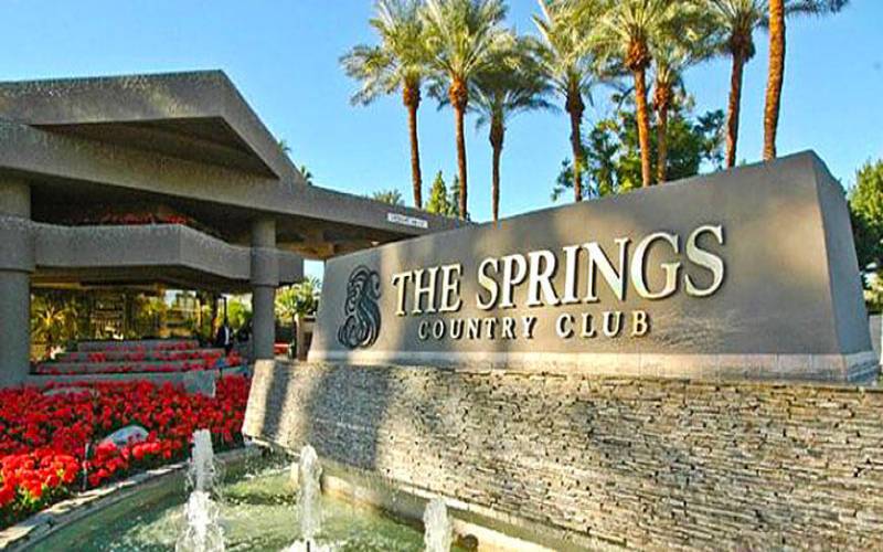 the-springs-country-club-sign-74675656