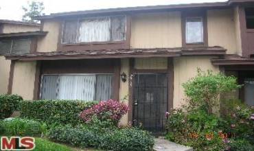 8705 Cedros Avenue 8, Panorama City, California 91402, 2 Bedrooms Bedrooms, ,1 BathroomBathrooms,Residential,Buy,8705 Cedros Avenue 8,25475635