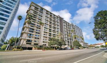 10535 Wilshire Boulevard 504, Los Angeles, California 90024, 2 Bedrooms Bedrooms, ,2 BathroomsBathrooms,Residential,Buy,10535 Wilshire Boulevard 504,AR24254825