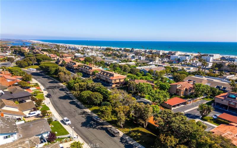 Embrace the Southern California lifestyle with beautiful views, beach access, and vibrant community amenities!
