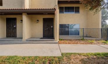 9700 Via Roma, Burbank, California 91504, 3 Bedrooms Bedrooms, ,2 BathroomsBathrooms,Residential Lease,Rent,9700 Via Roma,GD24253384