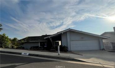 1609 Via Roma, Montebello, California 90640, 3 Bedrooms Bedrooms, ,2 BathroomsBathrooms,Residential Lease,Rent,1609 Via Roma,AR25000877