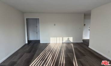 11002 Rose Avenue 202, Los Angeles, California 90034, 2 Bedrooms Bedrooms, ,1 BathroomBathrooms,Residential Lease,Rent,11002 Rose Avenue 202,25475891