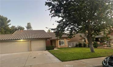 13231 Lone Stallion Lane, Corona, California 92883, 3 Bedrooms Bedrooms, ,2 BathroomsBathrooms,Residential Lease,Rent,13231 Lone Stallion Lane,DW24255160