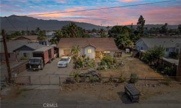 15256 Merrill Avenue, Fontana, California 92335, 2 Bedrooms Bedrooms, ,1 BathroomBathrooms,Residential,Buy,15256 Merrill Avenue,CV25000277