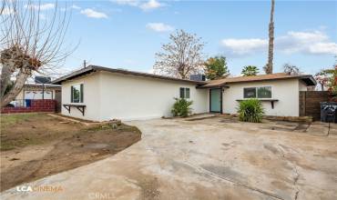 713 Tate Street, Bakersfield, California 93306, 3 Bedrooms Bedrooms, ,2 BathroomsBathrooms,Residential,Buy,713 Tate Street,FR25000183