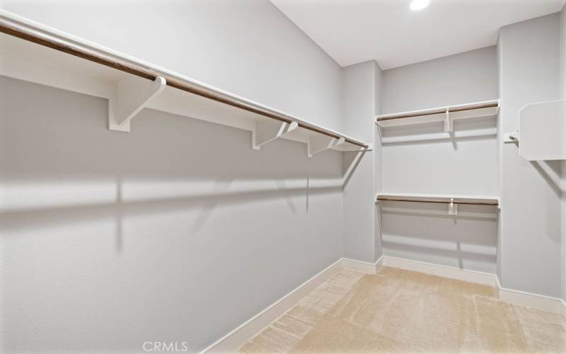 Walk-in closet